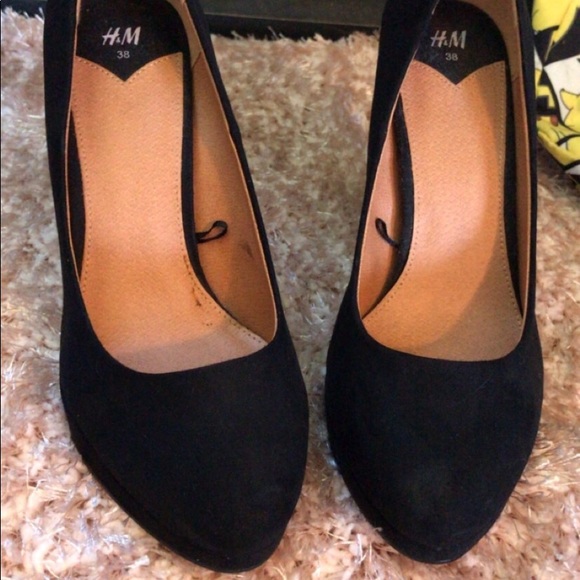 H&M black heels - Picture 3 of 3